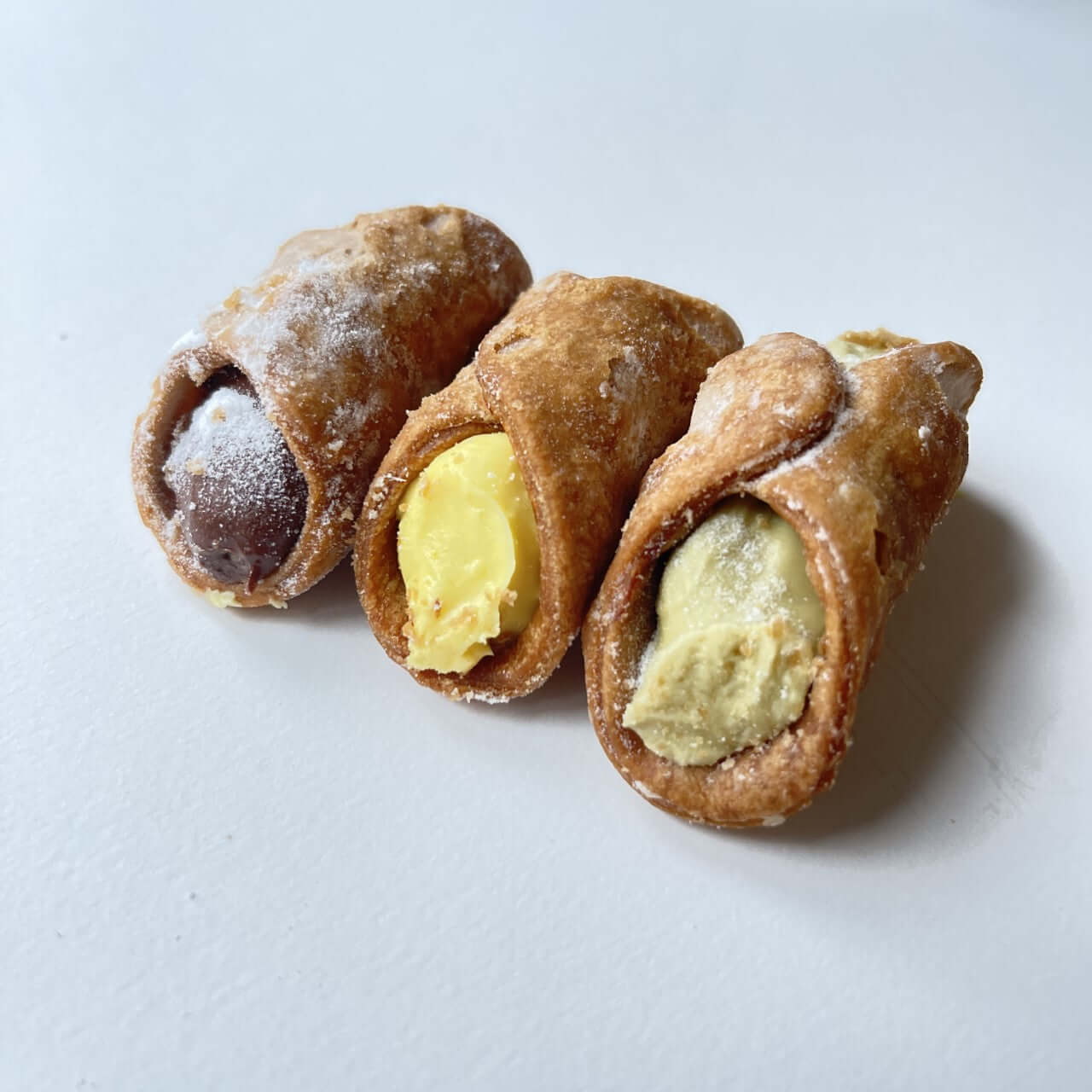 Box of Sicilian Cannoli (9pc) - Affetto Italiano